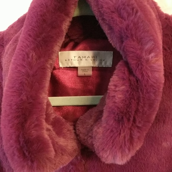 TAHARI plum colored cape - Picture 2 of 5